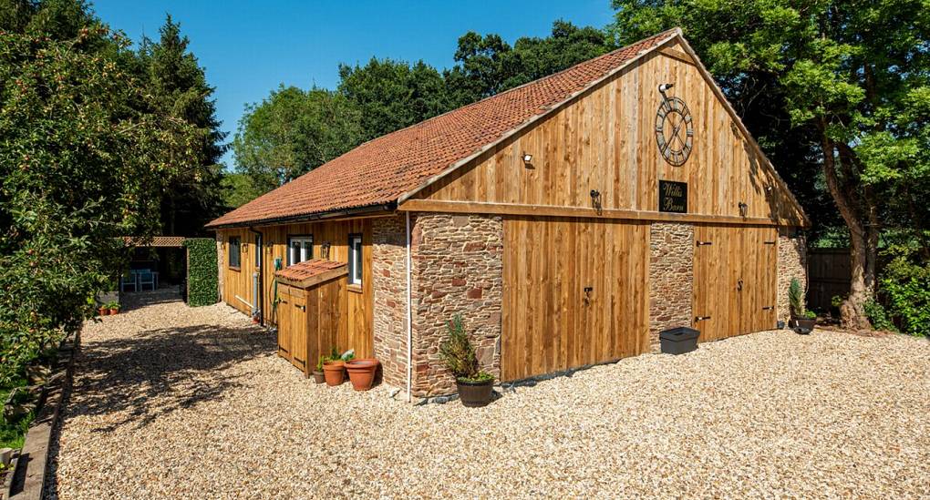 Driveway and Parking at BB Barn