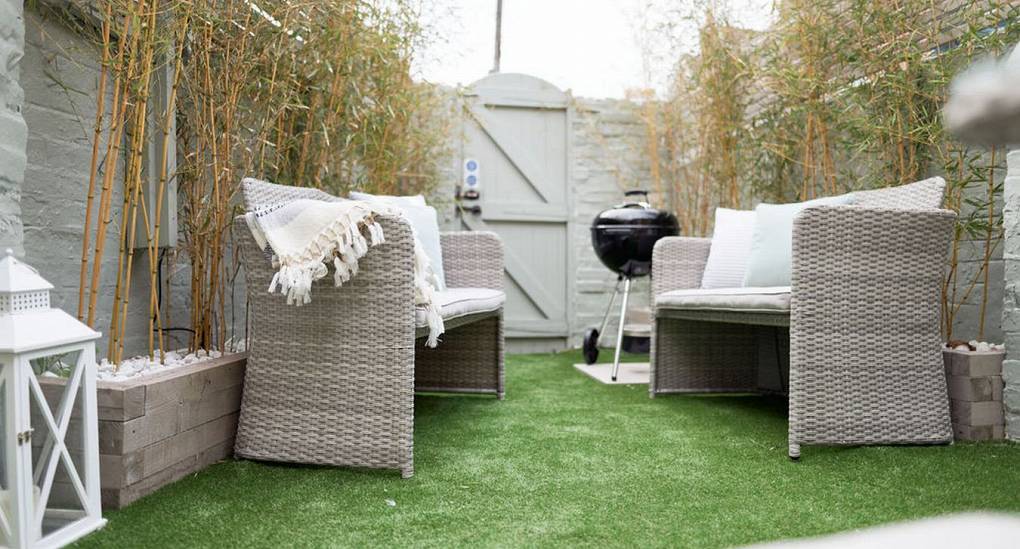 Private courtyard garden at The Shoreline: A large Bournemouth hen party house sleeping 20, just a 3-minute walk from the beach.