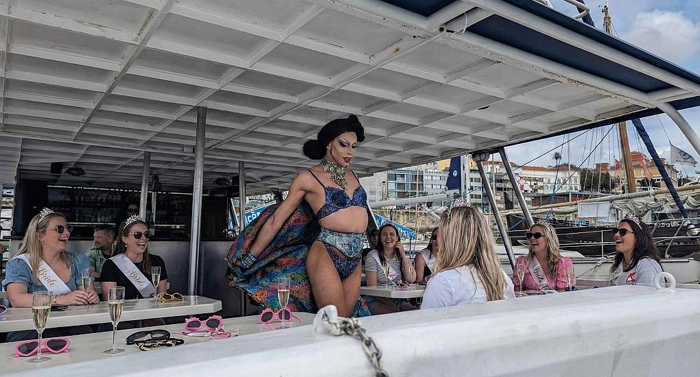 Drag Queen Strip Show