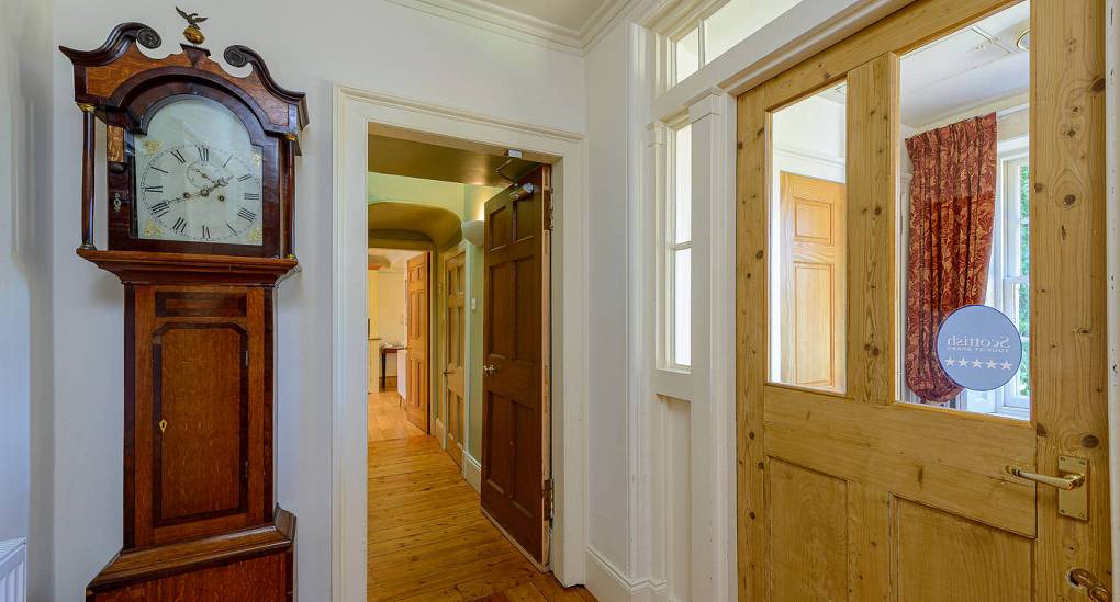 foxglove-cottage-hallway.jpg