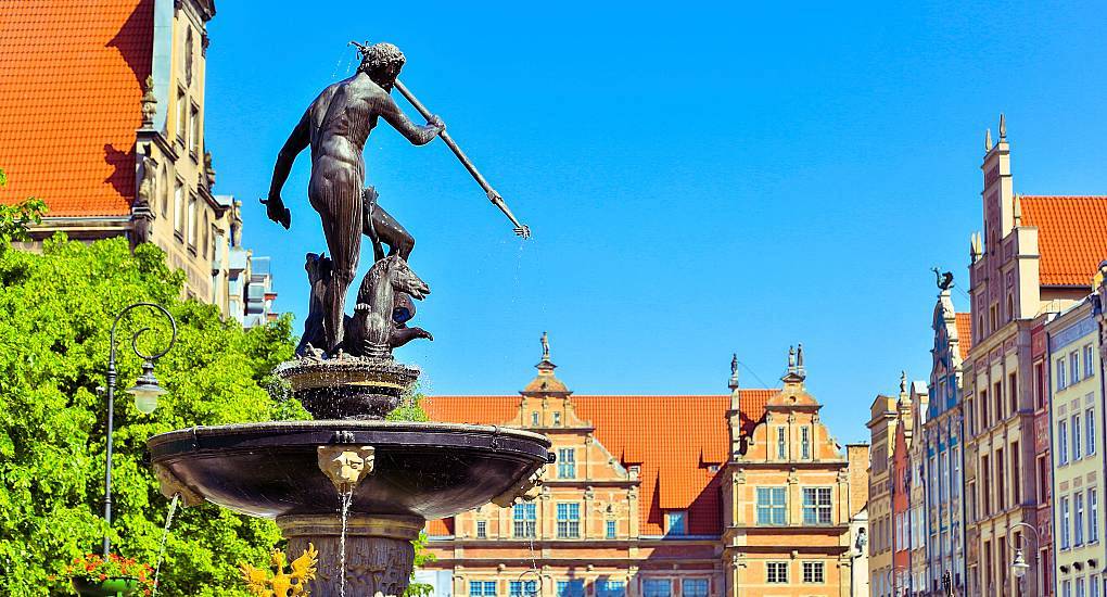 Historic Neptune Fountain on Long Market in Old Town, iconic central landmark backdrop for a Gdansk stag do.