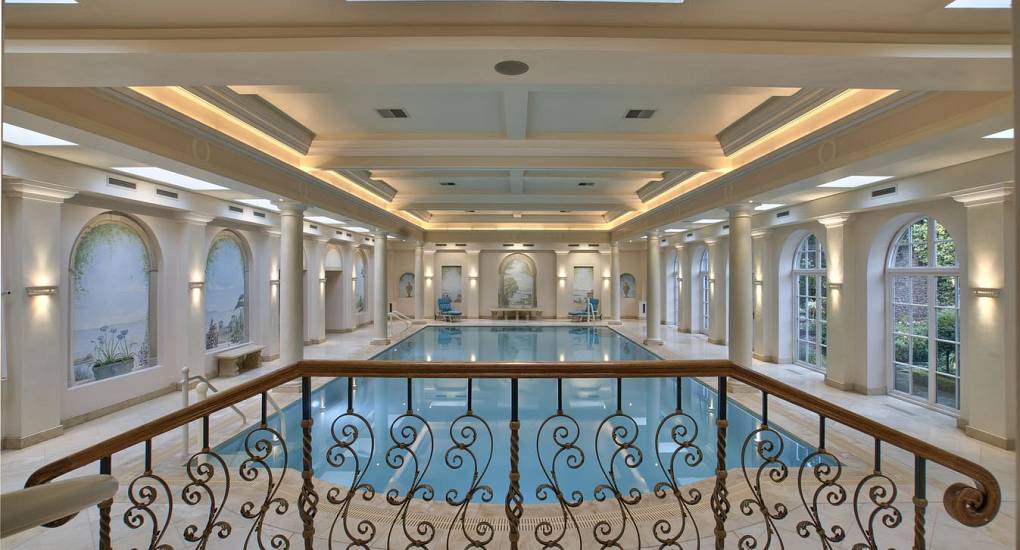 Royal Manor Nr Cardiff