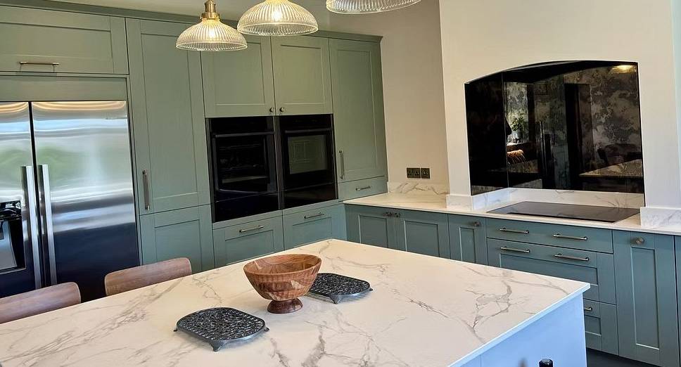 hookstone-estate-kitchen.jpg