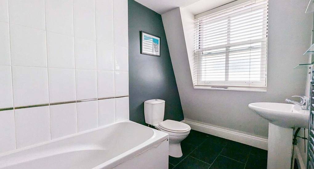 Second family bathroom