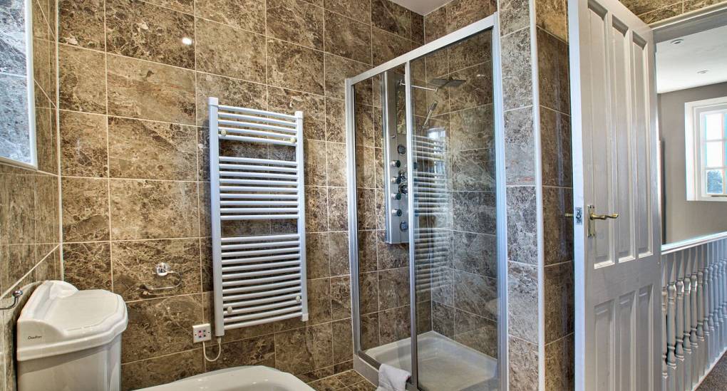 Double walk in shower in bathroom