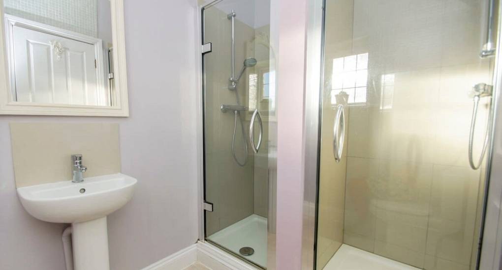 madame-brighton-bathroom.jpg