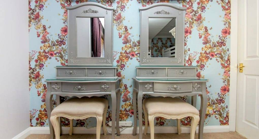 madame-brighton-dressing-tables.jpg