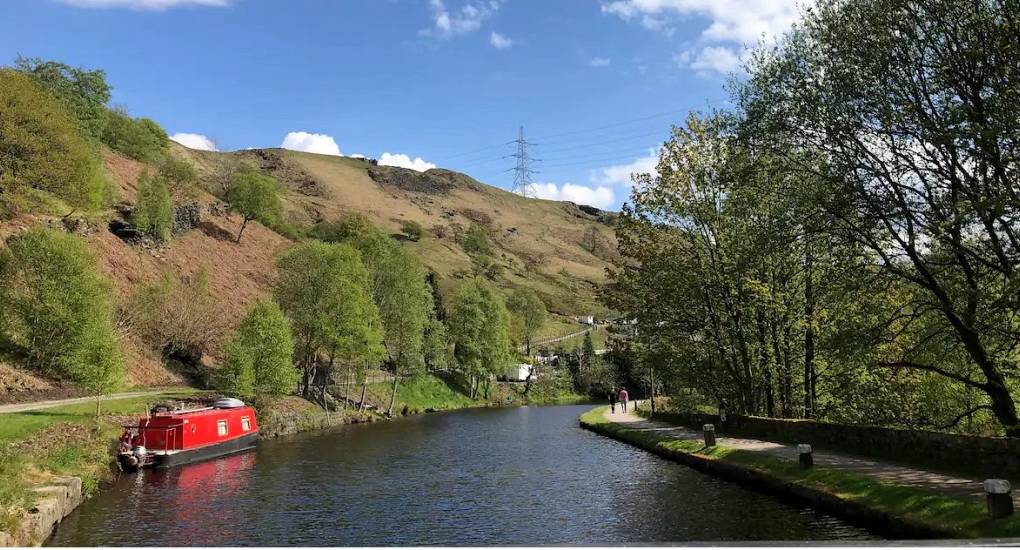 Nearby canal with narrowboats