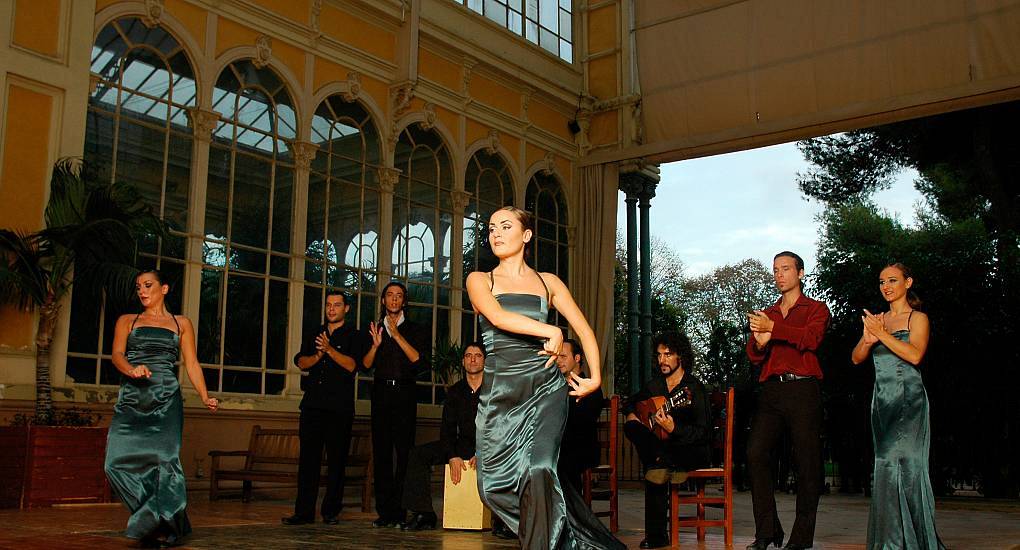 Enjoy a traditional Flamenco and Tapas evening