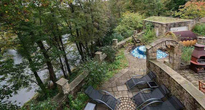 Elevated view of the courtyard garden area