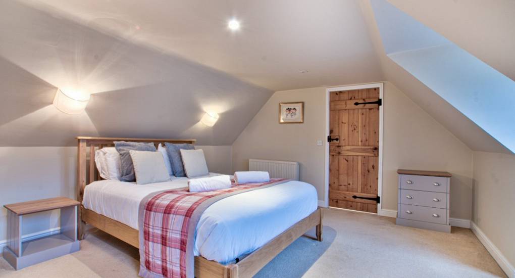 Double bedroom with tartan sash 