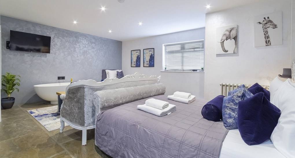 shire-house-york-bedroom-alt-view.jpg