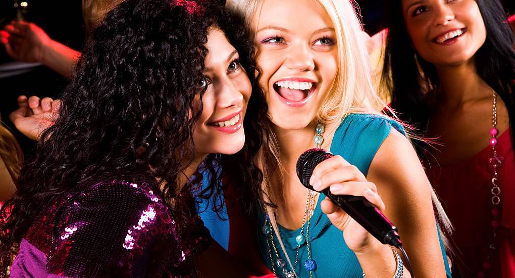 Karaoke is a popular Lisbon hen party activity