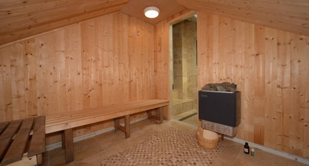 Sauna avaliable to hire