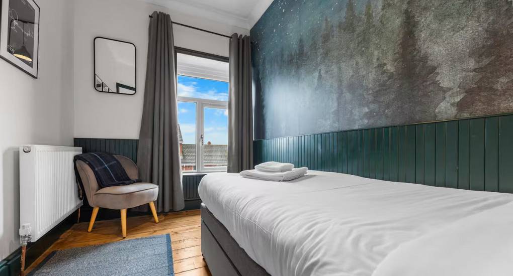 taff-house-cardiff-bedroom-seven.jpg