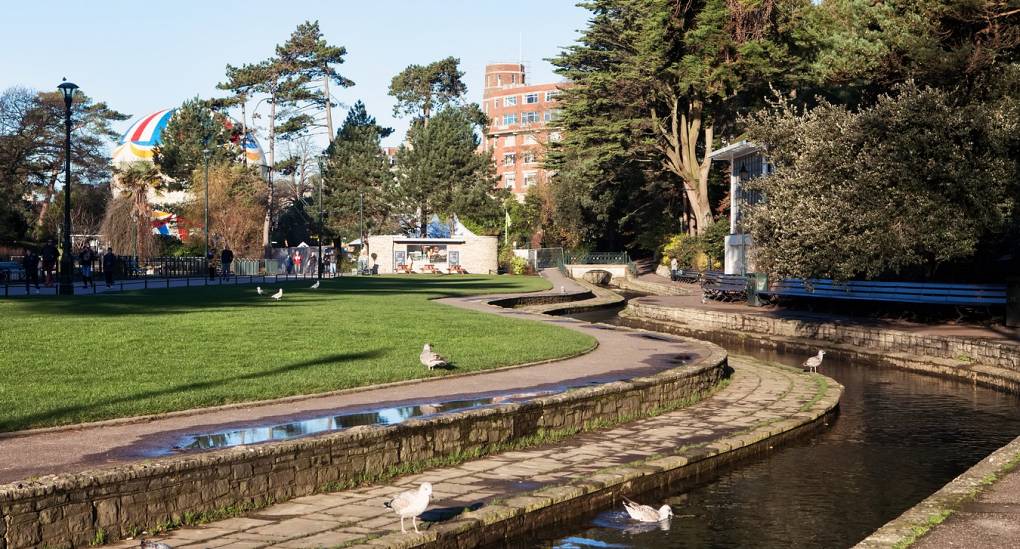 Bournemouth Gardens is a beautiful place for hen dos to chill in the summer months