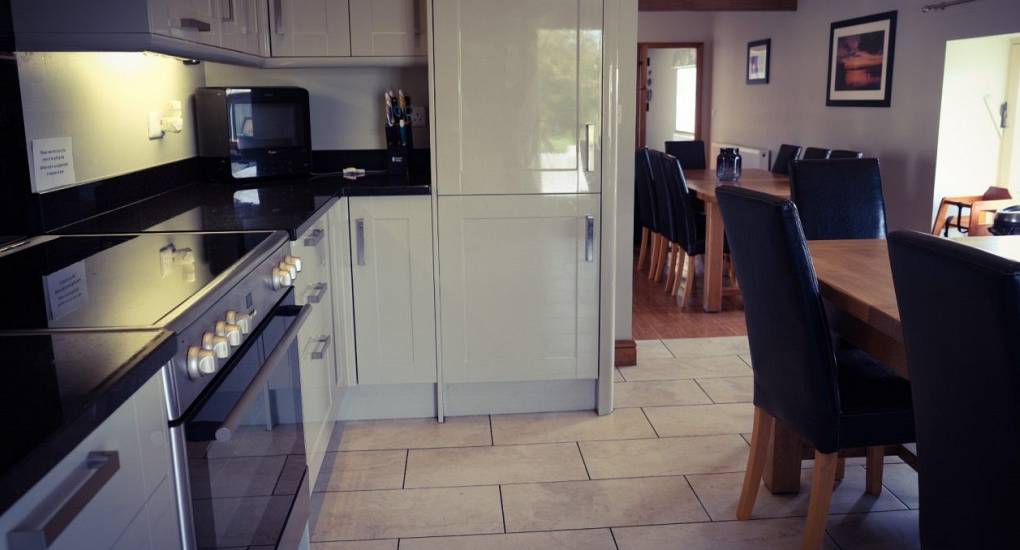 Alternative view of the open plan kitchen