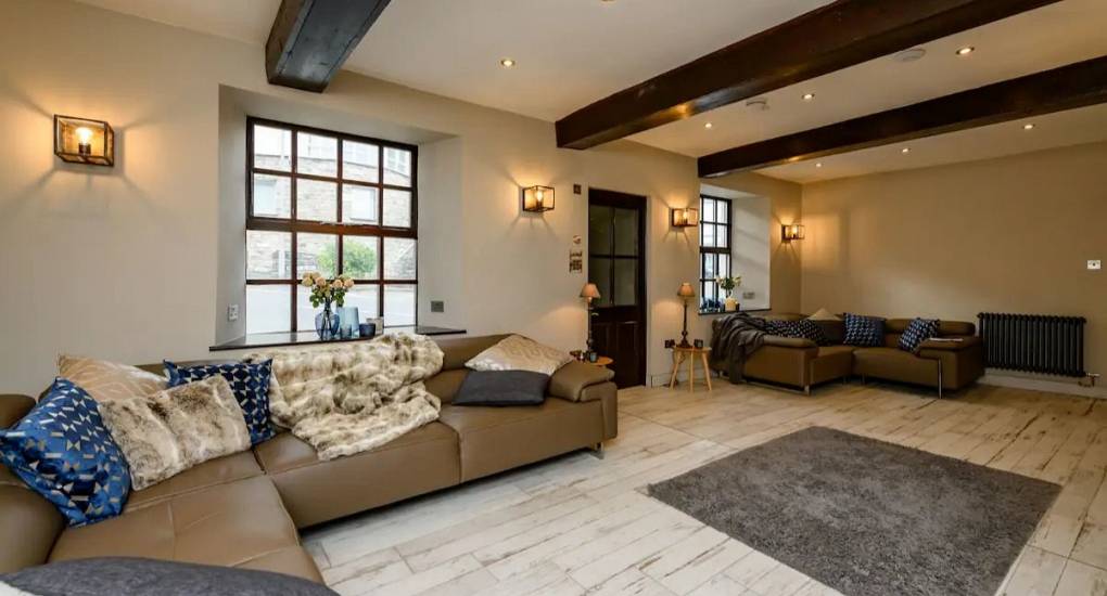 View of the lounge area 