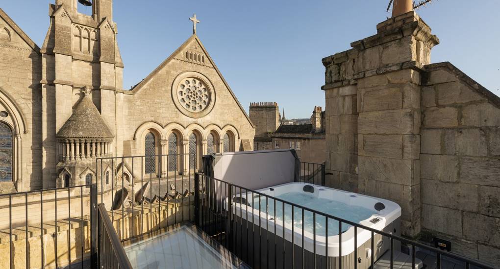 Stunning Bath skyline view from the luxury roof terrace of the Hen Party House