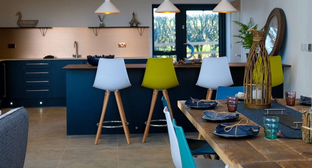 Luxury modern kitchen at Tree View: Catering space for your Peak District Hen Party House