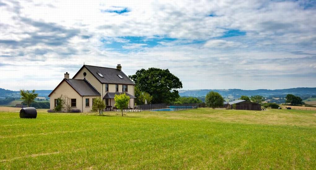 View of the Horizon View party house and the stunning countryside