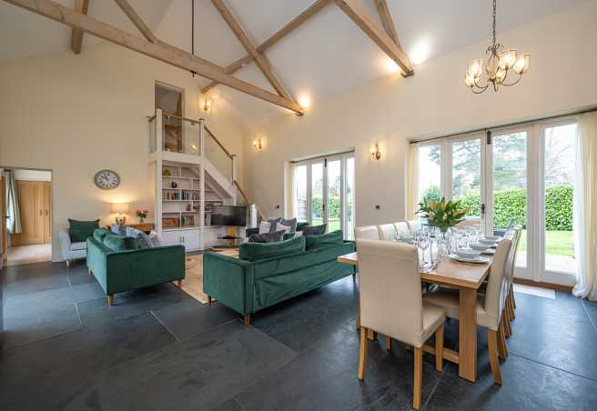 Nutley Barn Norwich Hen House